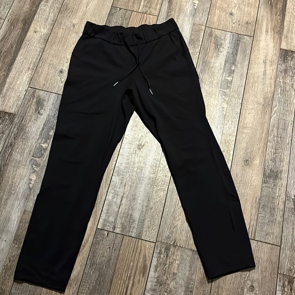 lululemon athletica Pants - Lulu lemon wide leg joggers. Size 4. Never worn